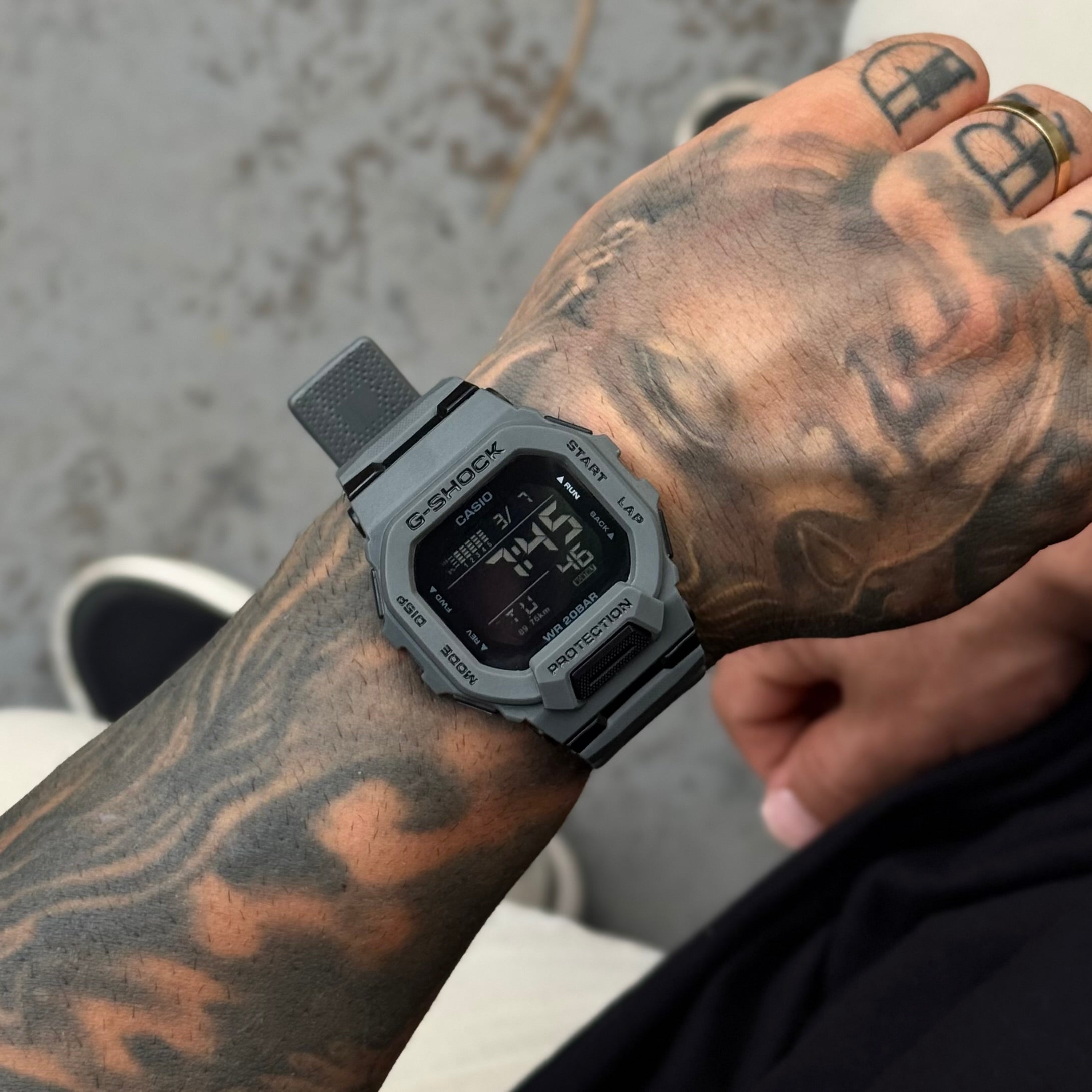 G-SHOCK　GBX-100 美品です。 G-SHOCK GBX-100